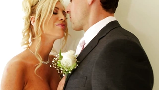 Tasha Reign kissing with her husband's best friend