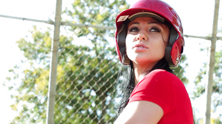 Audrey Bitoni hit the field for a little batting practice