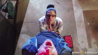 Bonnie Rotten does one of the spittiest deepthroat blowjobs of all time