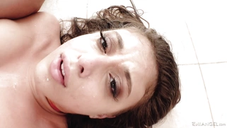 Gia Derza gets squirting orgasm being fucked on the floor