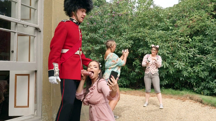 Royal Red Porn - Tourist Sofia Lee is sucking the royal guard's big cock
