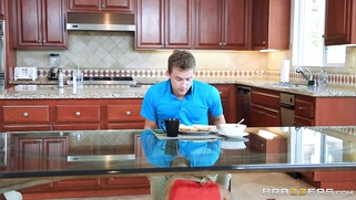 Helly Mae Hellfire gives her stepson a quick blowjob underneath the kitchen table