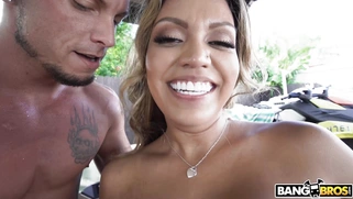 Big titted Nicole Rey gets pussy fucked in POV