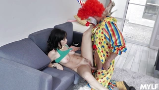 MILF Alana Cruise gets fucked by the clown