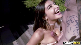 Emily Willis shows off her blowjob skills outdoors