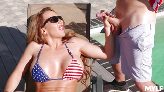 Richelle Ryan in american bikini gives blow and tit jobs