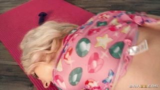 Kenzie Reeves gets her ass fucked on the floor