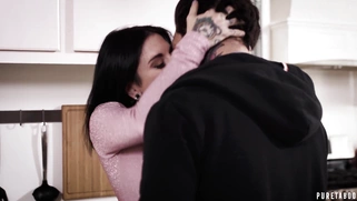 Joanna Angel gets her pussy licked by Small Hands