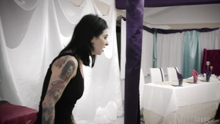 Joanna Angel and Jane Wilde are sucking Small Hands' cock