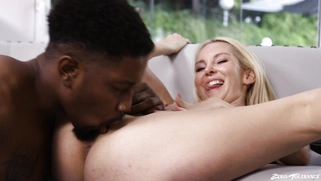 Aaliyah Love gets her slit tongued by Isiah Maxwell