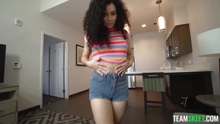 Latina Thalia Diaz shows off her amazing ass