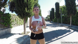 Katerina went for a run, so that she could show off her bouncy melons