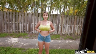 Roxie Sinner is getting picked up outdoors