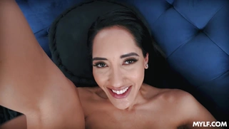 Chloe Amour gets her shaved pussy railed by Ike Diezel