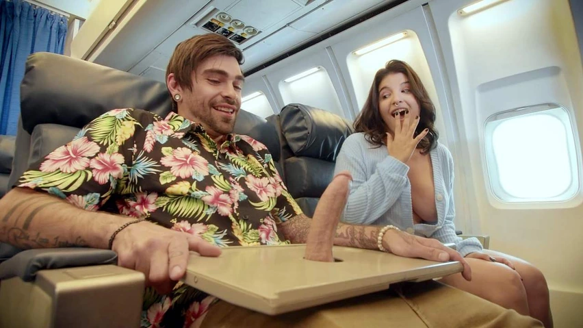 Interracial Bj On Plane - Antonella La Sirena is sucking cock in the airplane - Porn Movies - 3Movs