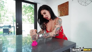 Joanna Angel anally rides pink dildo on the table