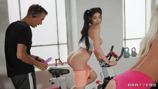 Sienna Day gets her pussy drilled by Danny D on stationary bike