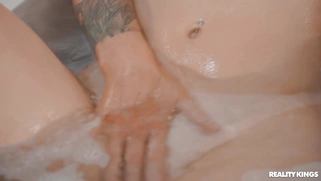 Isabelle Deltore is dildoing her pussy and ass in bathtub