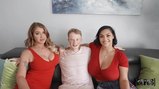 Lolly Dames and Ashlyn Peaks get their big boobs worshipped
