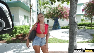 Elana Bunnz is getting picked up outdoors