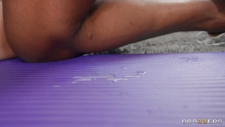 Brandy Renee gets her pussy fucked from behind