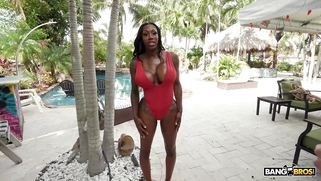 Ebony Mystique gets her amazing ass worshipped poolside