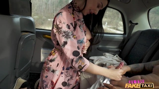 Czech Lady Gang is sucking cock on the backseat