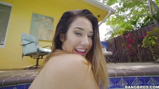 Eva Lovia jumped in the pool and worked that ass for the camera
