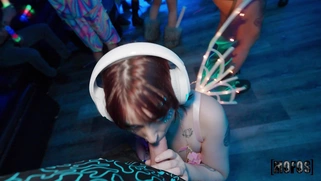 Cleo Moon is sucking cock in POV