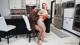 MILF Siri Dahl gets banged by Derek Savage standing