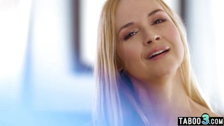 Hot MILF stepmom Sarah gets a nasty idea