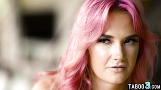 Big booty MILF stepmom motivated stepson