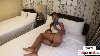 Petite amateur Thai teen needs som fun