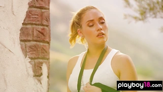 Hot blonde teen phtographer posing naked