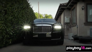 Naked blondie and her GFs washing a car