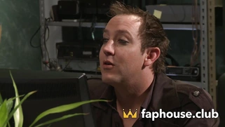 Sultry secretary ravishes her dominant boss - mind-blowing XXX porn!