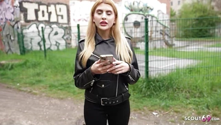 GERMAN SCOUT - Casting for Lola Morango