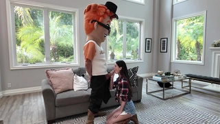 Sophie Tyler’s Blowjob Twirls My Cock for a Cumshot Dance-Off!