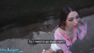 Colombian sex worker in Europe with tight body and tattoos agrees to sex outdoors