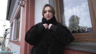 Asks Myss Alessandra what is the Spanish word for Blowjob?