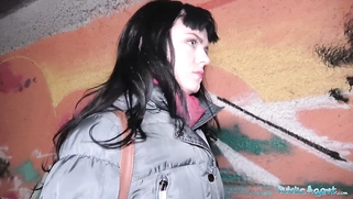 Street cash for suck and fuck on big thick dick