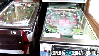 Hot divorcee selling house urgently needs cock