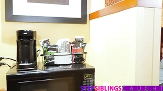 Fucking My Little Stepsister Lisa Rowe While Mom