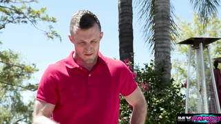 Sucking this angry mans dick to cooldown