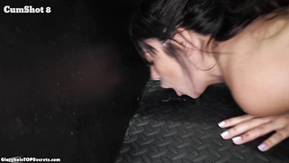 Jesus Christ, TWELVE cumshots in a row?!