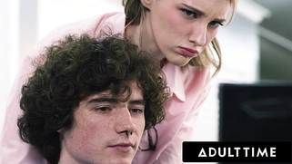 Lewd Tinka Melody Marks convinces her boyfriend to fuck her at work! Stepfather in the hallway!