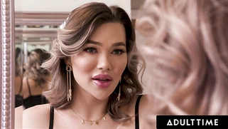 Horny Swinger Wants to Suck Trans Chick Brittney Cade's Dick SO BADLY!