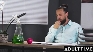 Freya Parker Tests Nuru Gel On Her Science Teacher's Slippery Dick