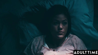 Alina Lopez Begs for Kendra Spade's Pure Pussy