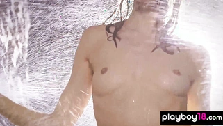 Totally sultry teen drops of her bikini